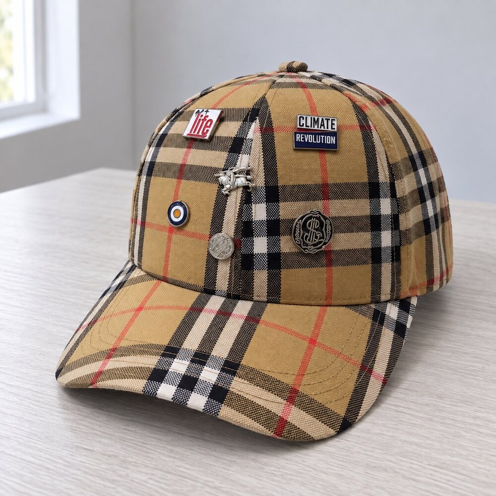 Burberry Vintage Check Badge Cap - Picture 4 of 6